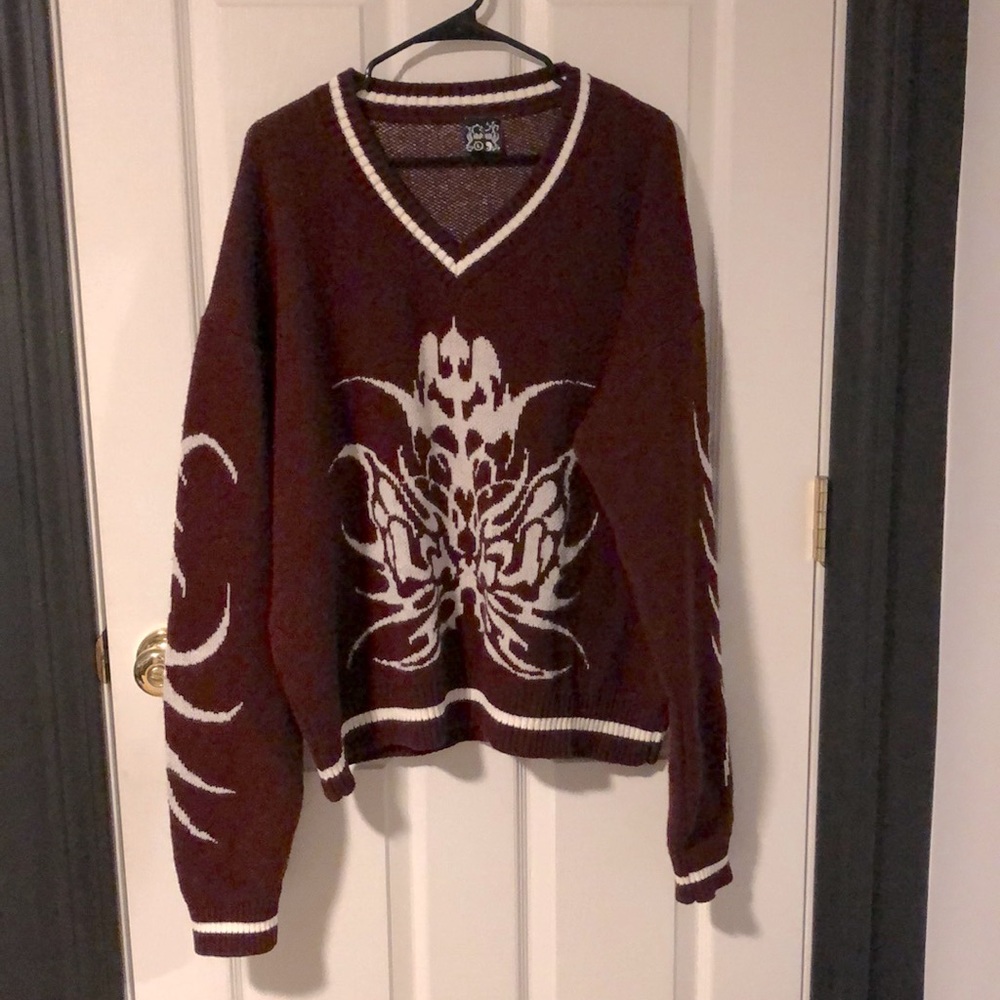 Burgundy oversized knit sweater
